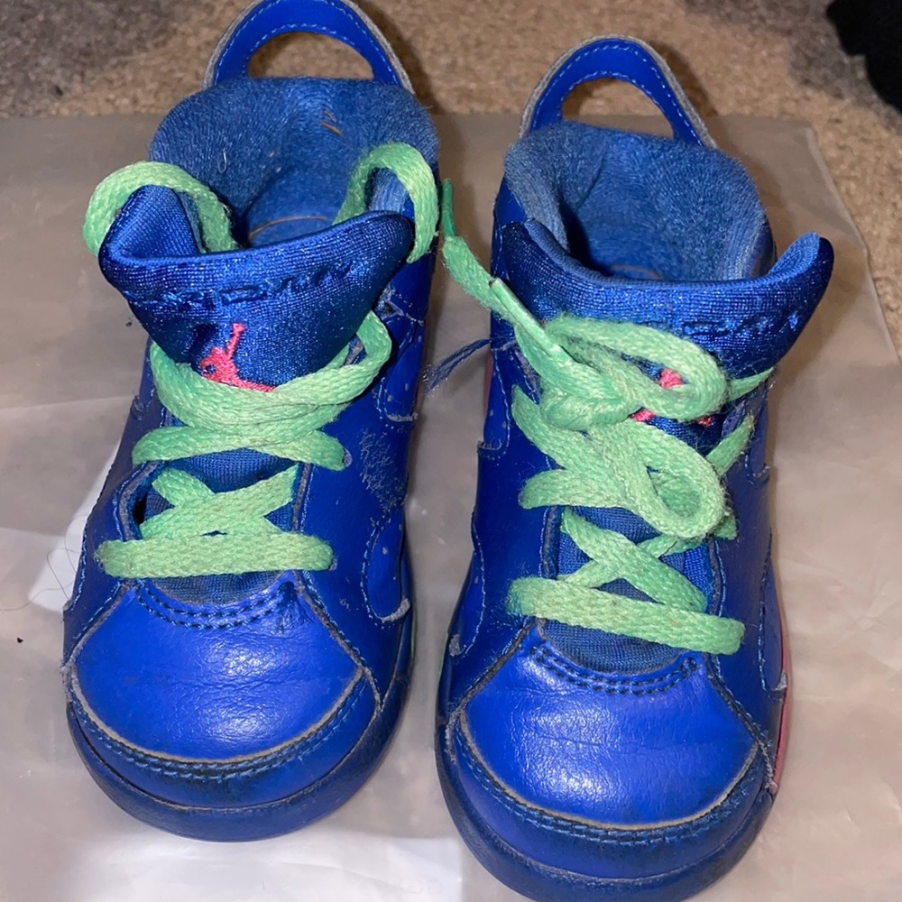 Air Jordan toddler unisex sneakers